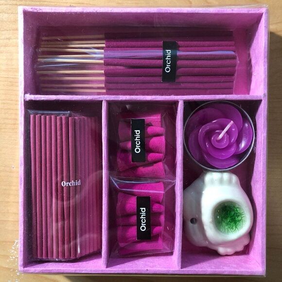 NIB: Incense and Candle Gift Set - Orchid‎ - Picture 1 of 2